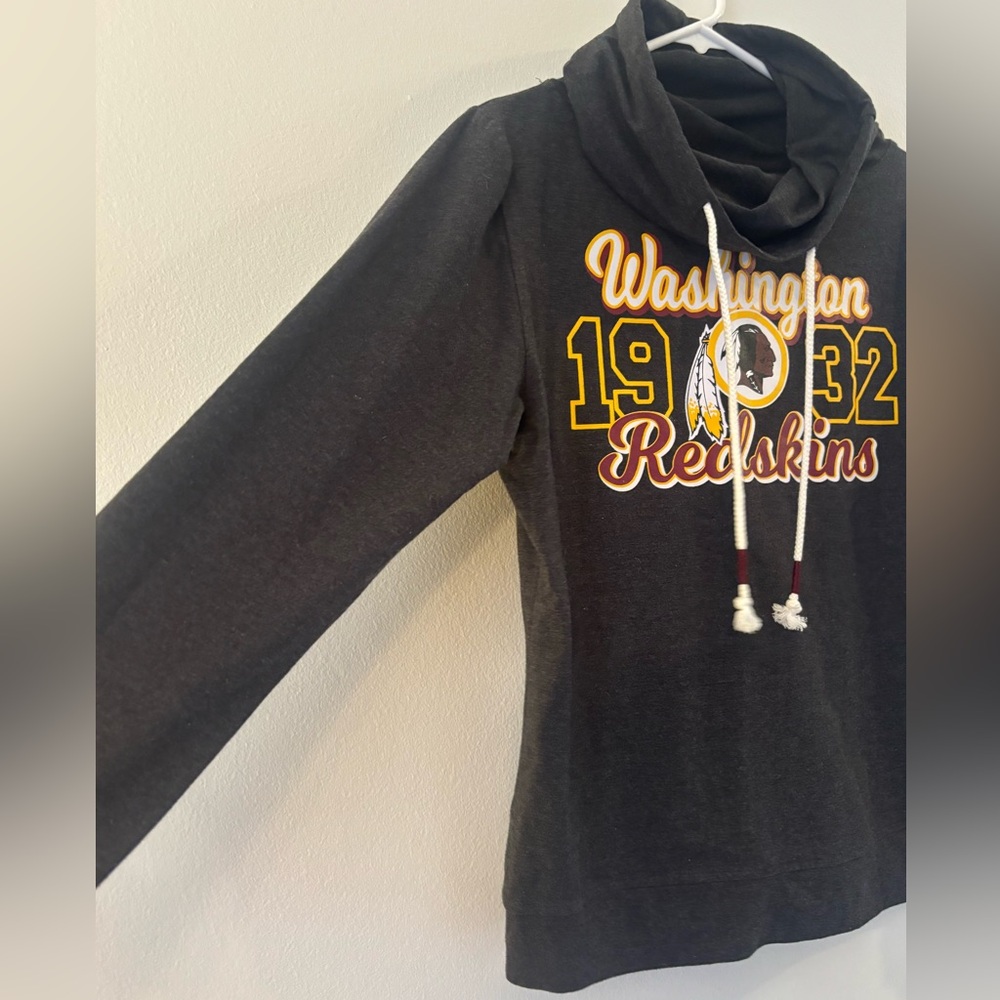 NFL Team Apparel Washington Redskins Sweatshirt - Picture 4 of 6